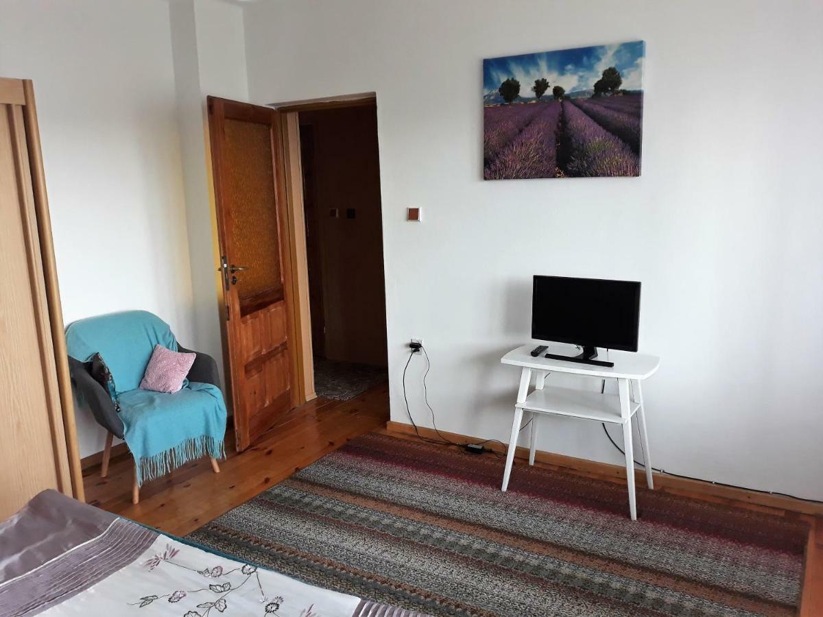 Przy Starej Lipie Lägenhet Augustów Exteriör bild